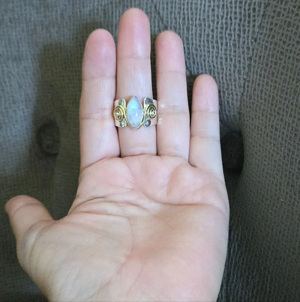 ✨️HP✨️ Shivam Rainbow🌈 Moonstone🌙 Statement Ring💍 - NWT